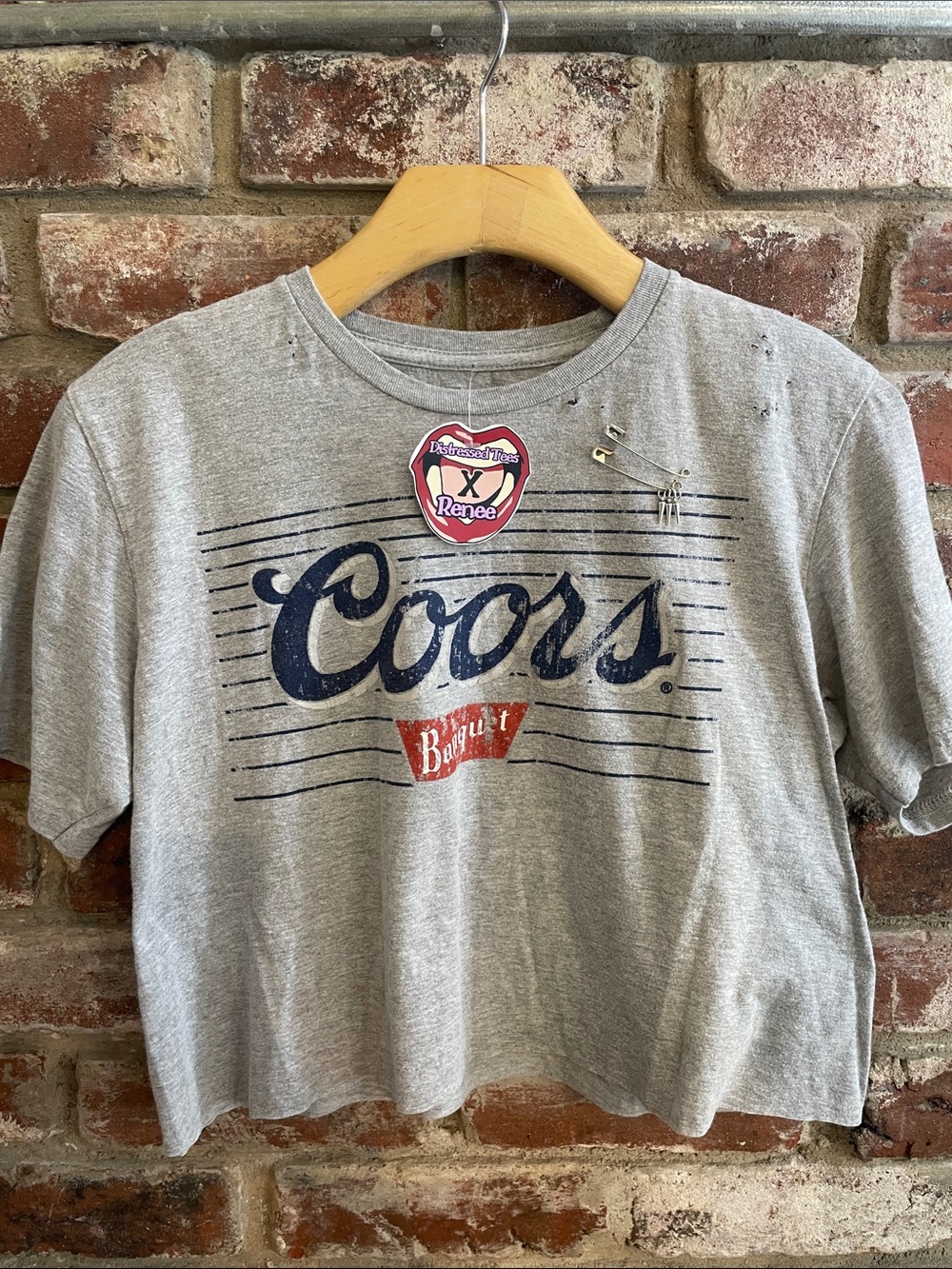Coors Graphic Crop Tee in Heather Gray